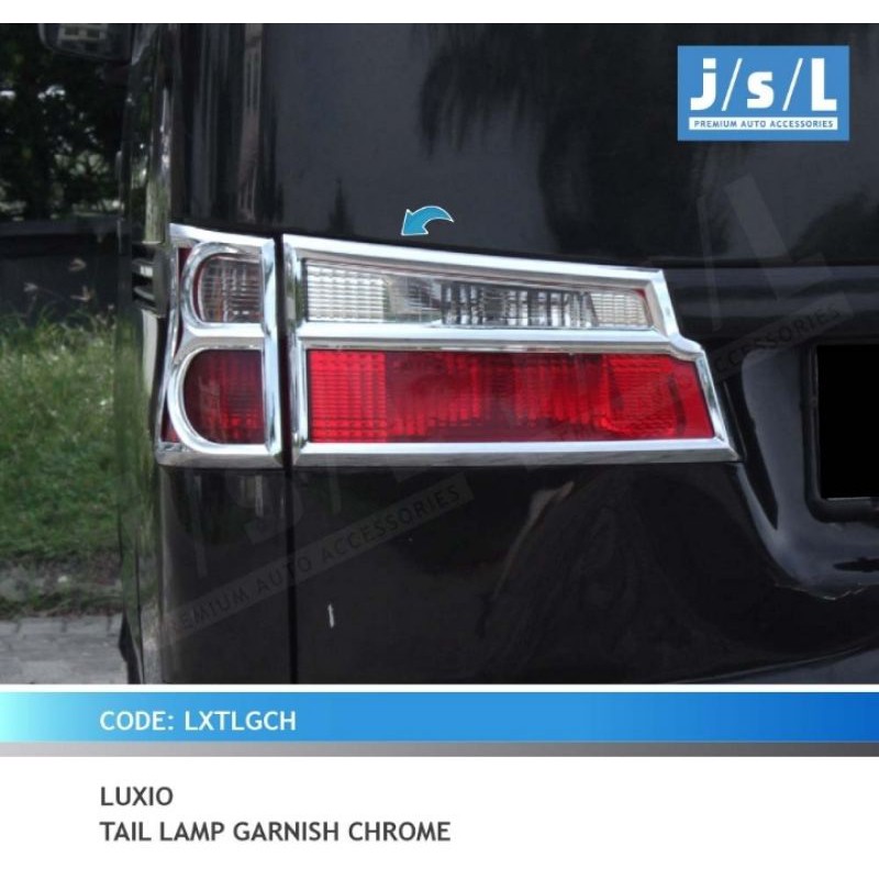Garnish Lampu Belakang Luxio Chrome