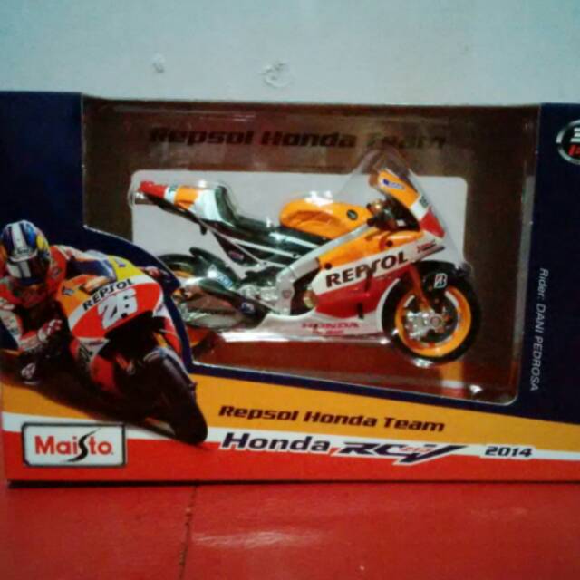 Diecast Motogp Dani Pedrosa 2014 skala 1/18 Maisto