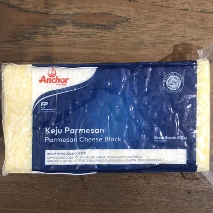 

READY COD Gosend Only - Keju Anchor Parmesan Cheese 800gr