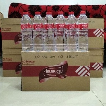 

AIR MINERAL ES ER CE KEMASAN 600ML ( KARTON )