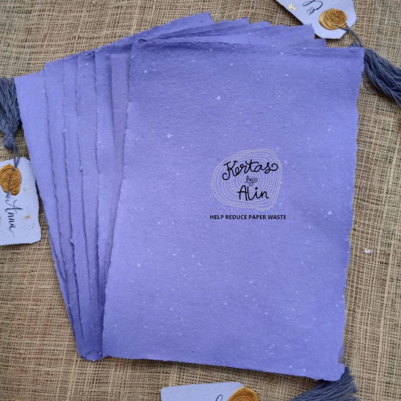 

Kertas Daur Ulang Ungu Lavender