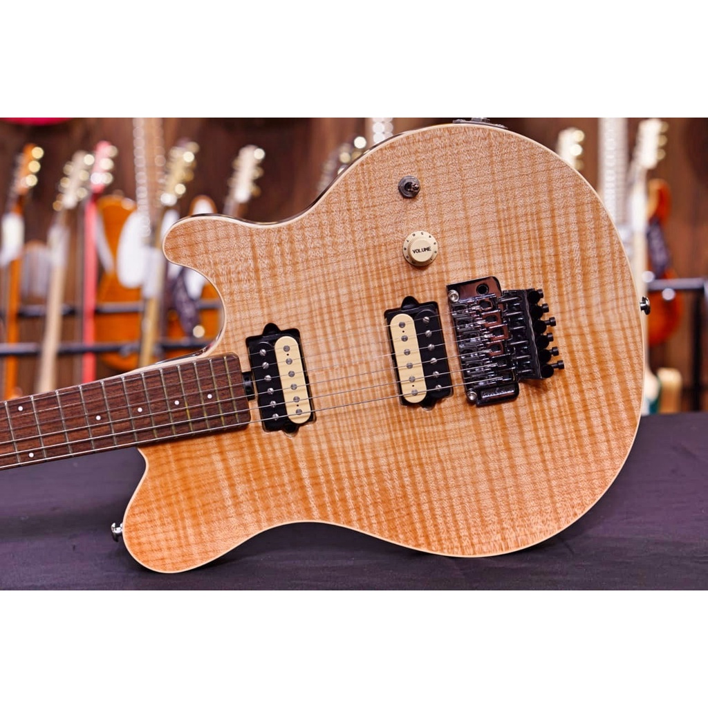 Musicman Axis natural flame