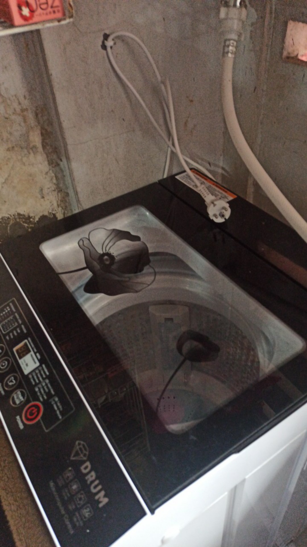 Soklin Pewangi Royal 720ml Soklin Pewangi Royale 720ml