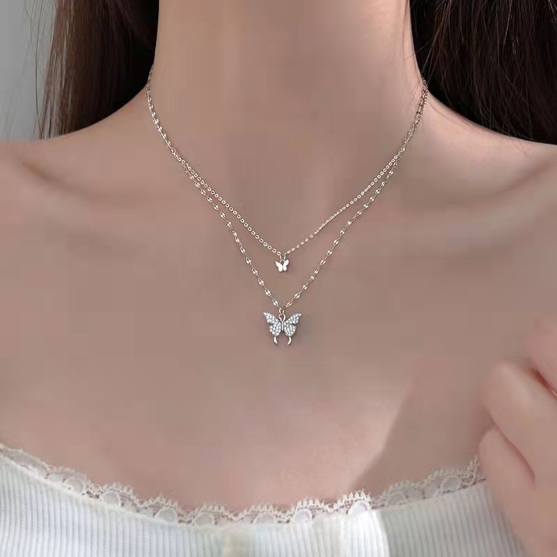 Kalung Rantai Klavikula Double Butterfly Gelombang Air Bahan Alloy Warna Emas Perak Gaya Korea Untuk Wanita