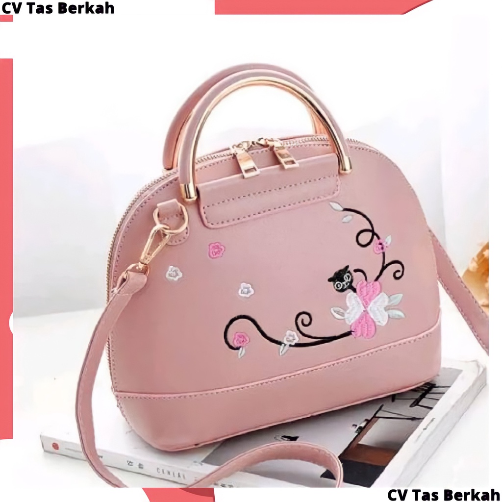 Tas Selempang Wanita Murah / Tas Wanita Terbaru /Tas Salempang Wanita / Tas Slempang Wanita Remaja /