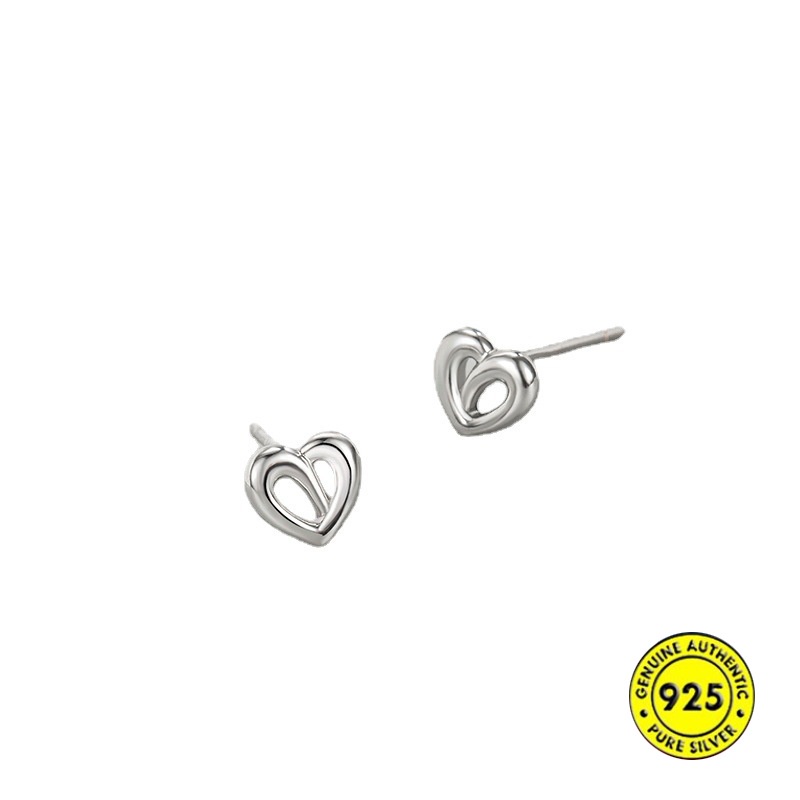 Anting Stud Bentuk Hati Bahan Sterling Silver Untuk Wanita