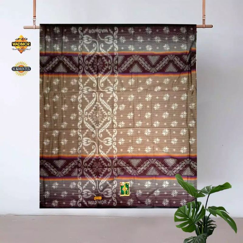 Sarung wadimor motif balimoon,sarung tenunmotif batik terbaru lembut , murah grosir