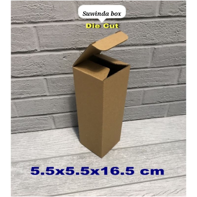 

Kardus karton uk. 5,5x5,5x16,5 cm....Die Cut kotak box botol