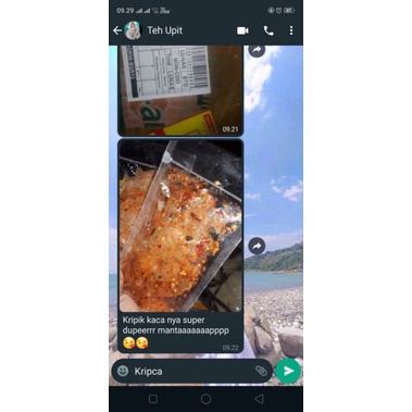 

Keripik Kaca Pedas Daun Jeruk