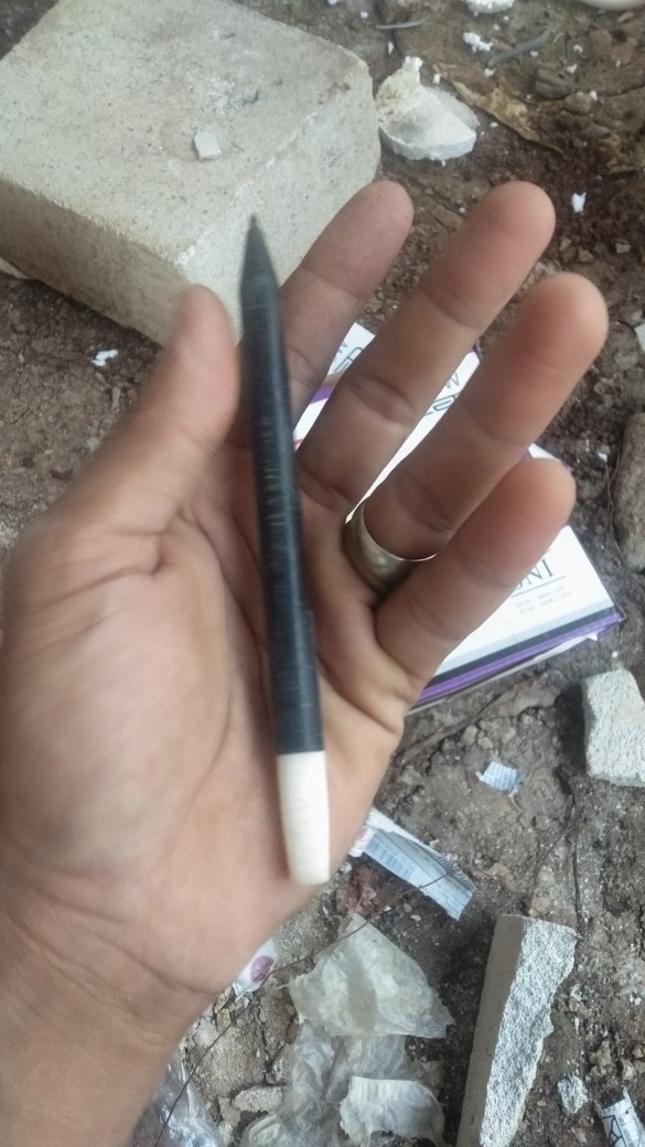 Knee L Pipa Listrik / Keni L Pipa Listrik # 5/8 Putih Per Pcs