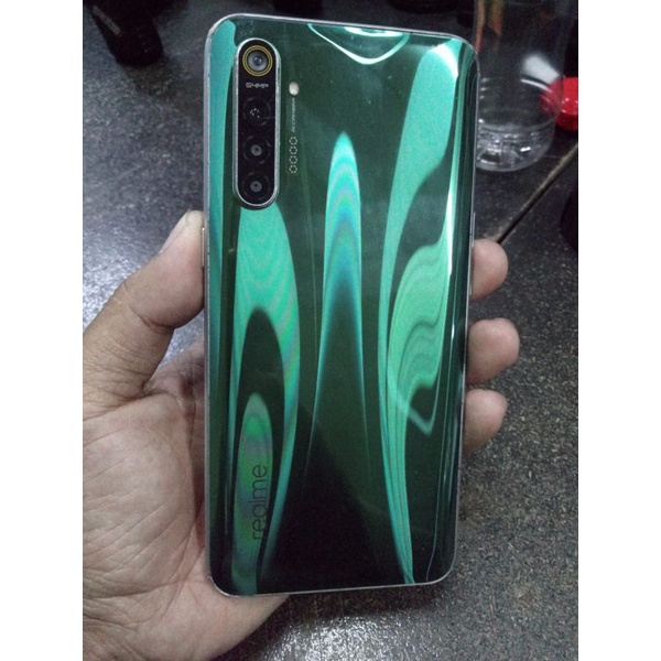 Realme xt 8/128 second mulus, minua layar bukan original.