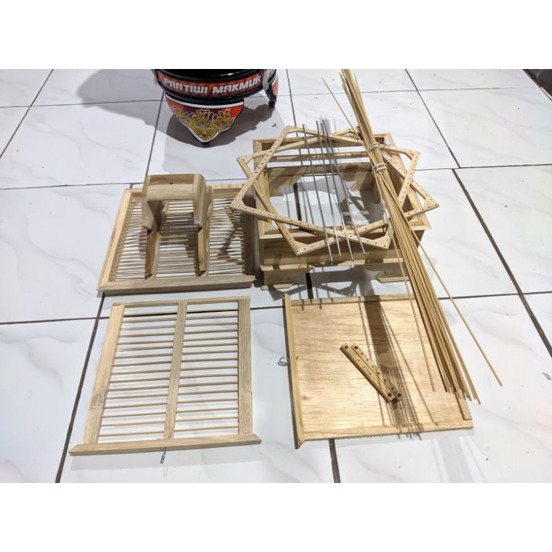 Sangkar Pleci Replika PCMI Kayu Jati Sangkar Burcil Replika Pcmi Ambruk an