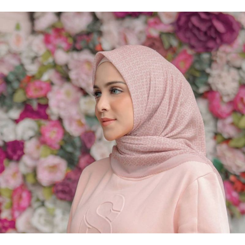 Buttonscarves Tapis Tea Rose Preloved