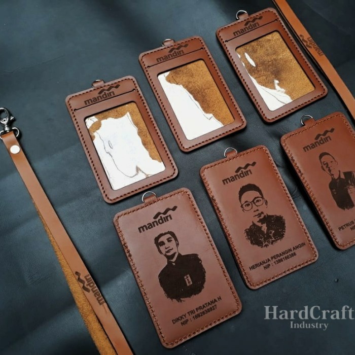 

READY gantungan id card holder kulit BERMUTU