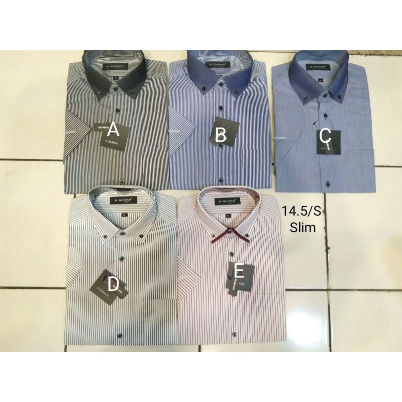 Alisan Kemeja Motif Lengan Pendek Slimfit