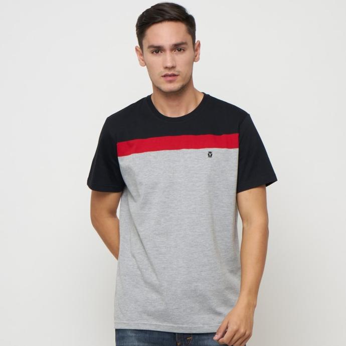 Matsuda Kaos Pria T Shirt Hitoyoshi