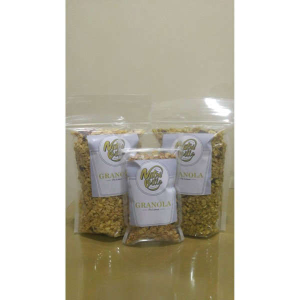 

Granola (Big Size 500 gram) Snack Sehat kaya Serat & Rasa yang Enak