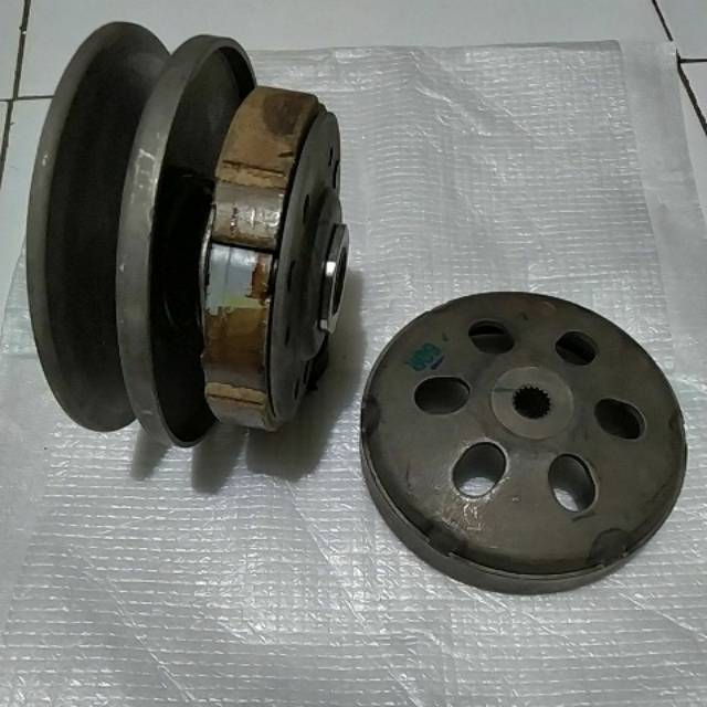 Pully Assy set driven kampas ganda mangkok Vario 125 150 new 2018 Original