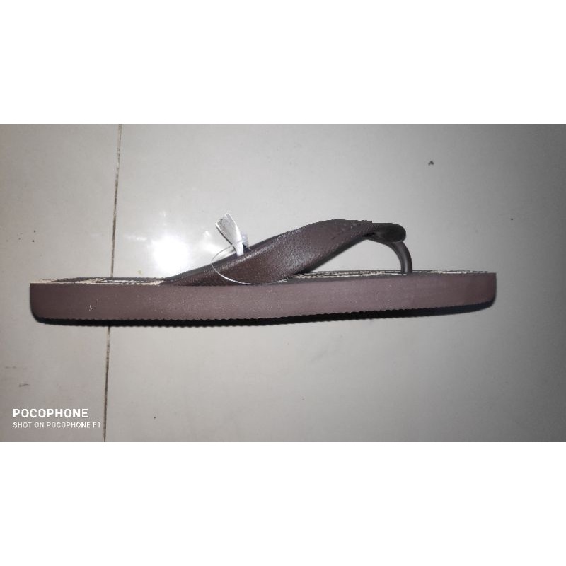 SANDAL JAPIT LUBREN MODEL OKE PUNYA