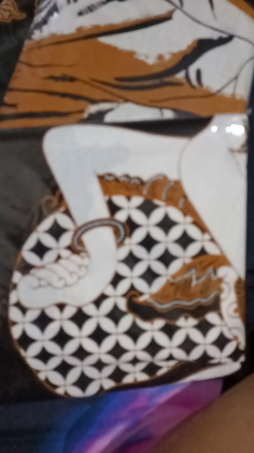 Kain Batik Solo Motif Semar Kotak