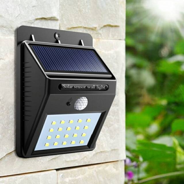 Lampu Tembok Dinding Sensor Solar Tenaga Surya