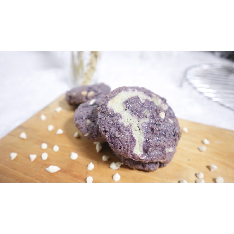 

Taro Cheese | Goldie Kookie | Soft Baked Cookies