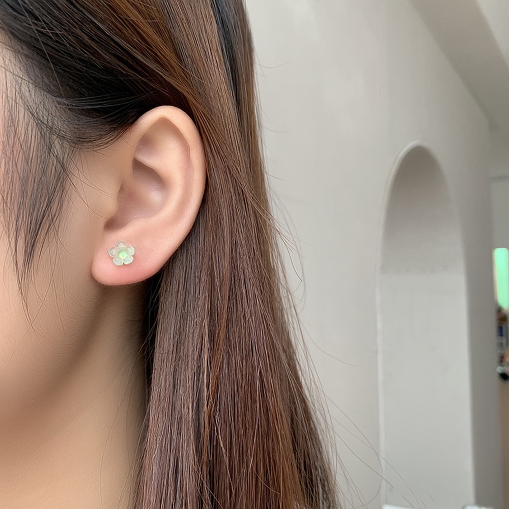 3 Pasang / 4 Pasang / set Anting stud Bentuk Bunga Warna-Warni Bahan Akrilik Gaya Retro korea Untuk Wanita