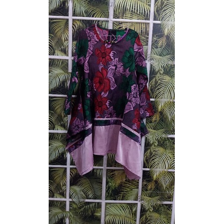 Preloved Blouse Payet by RADEN SIRAIT