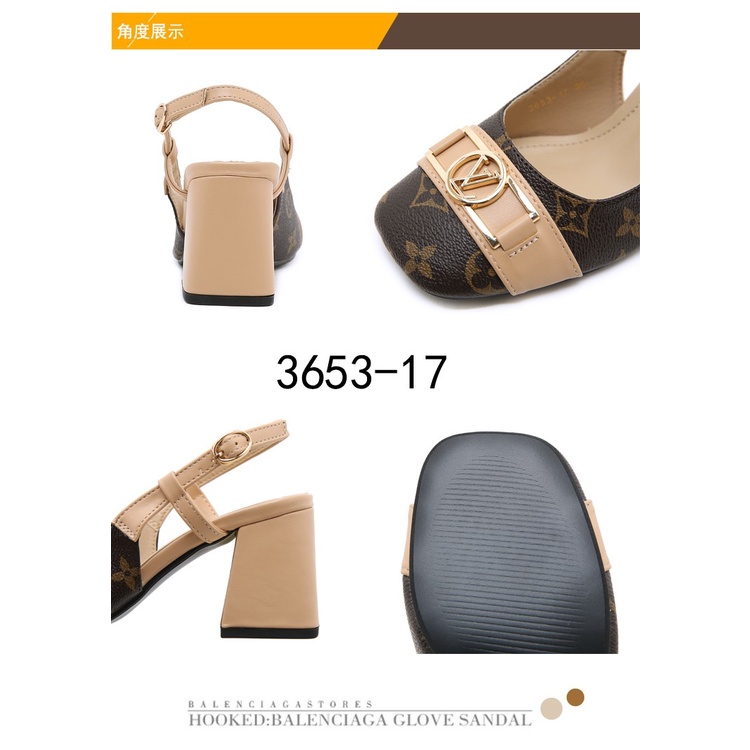 Block Heel Shoes in Monogram 3653-17