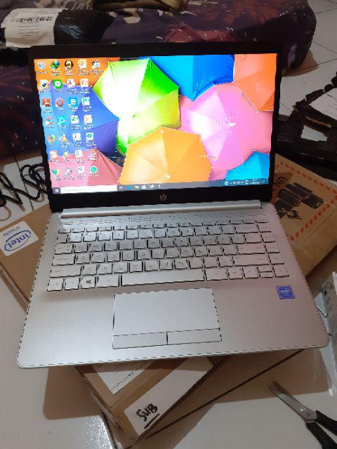 Laptop Hp 14s Cf1051tu N 4205 Ram 4gb Ssd 512 14 Vga Intel Windows 10 Shopee Indonesia