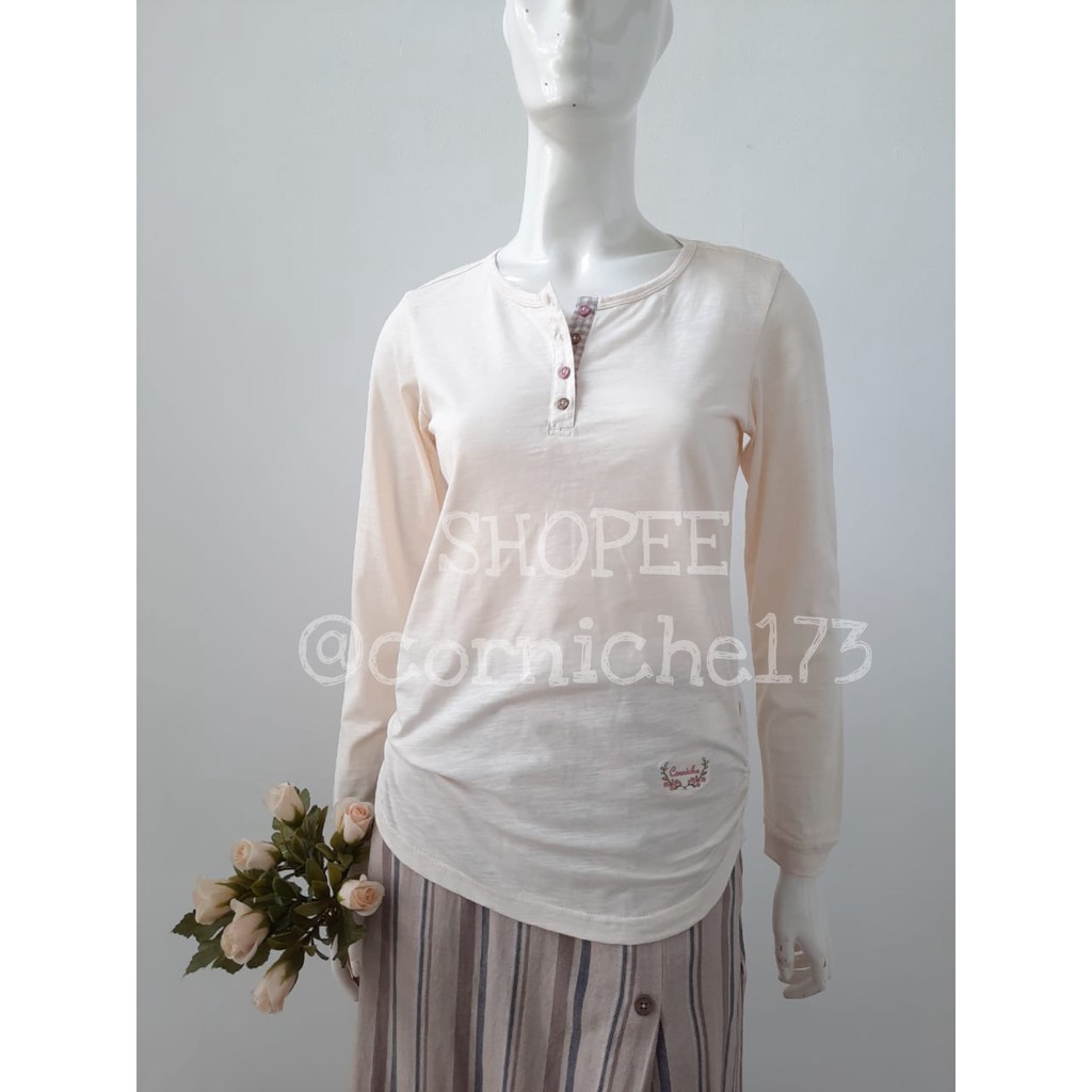 Corniche Lana Tee Putih Tulang - TK231321