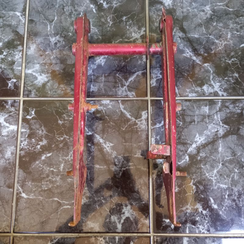 swing arm suzuki rc80 rc 100 rc bravo asli merah original murah