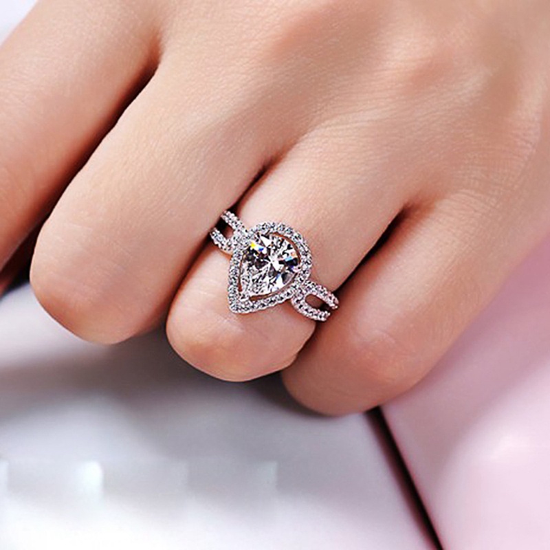 Cincin Bentuk Tetesan Air Bahan Cubic Zirconia AAA Untuk Wanita