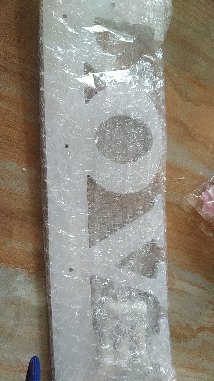 Rak Dinding Vintage Love