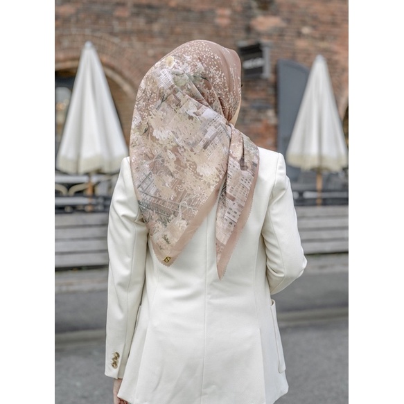 Tribeca New York Series Buttonscarves