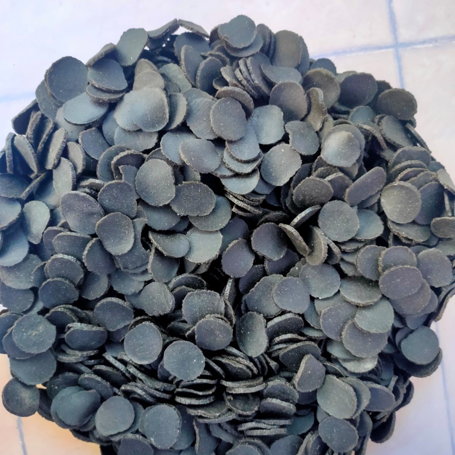 

Kerupuk Jengkol Bulat Hitam Murah 500gr