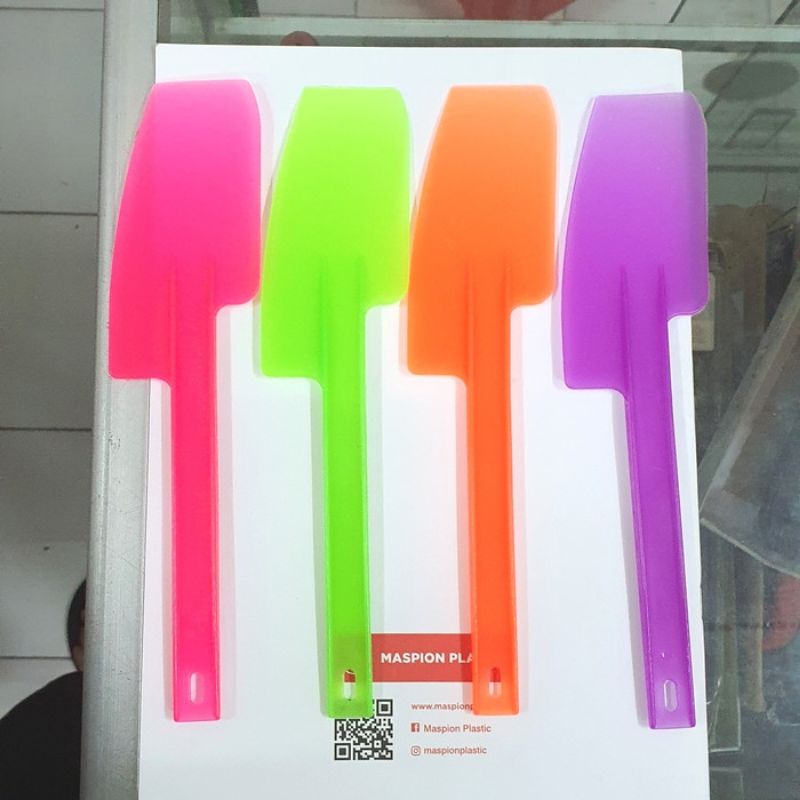 SPATULA PLASTIK LANCIP