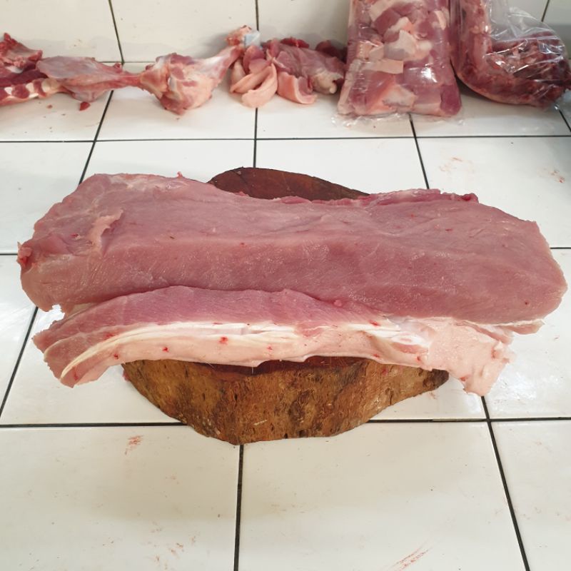 

Daging Punggung Babi Pork Loin Karbonat Pink Super Segar Fresh