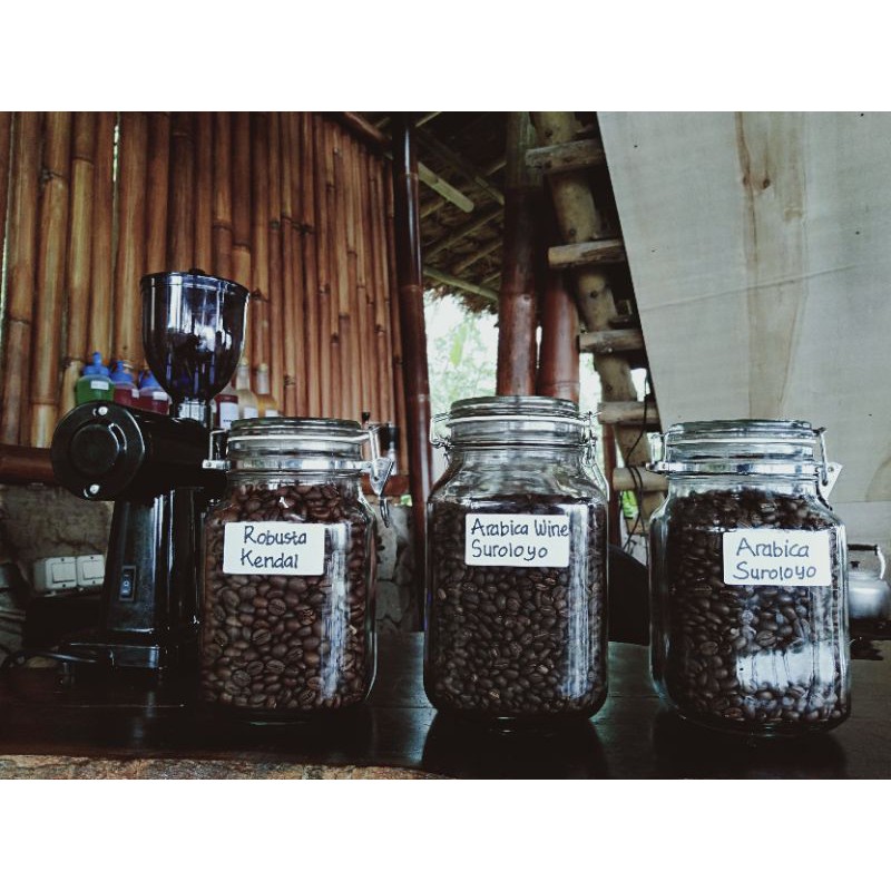 

kopi robusta suroloyo natural biji/ bubuk 200gr Kelegan kopi jogja