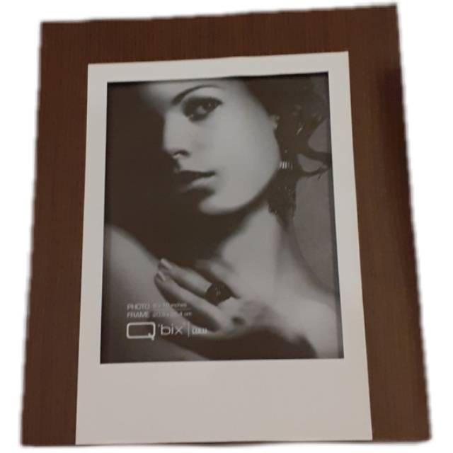 PHOTO FRAME BY LULU 28.5 x 33 x 1 cm