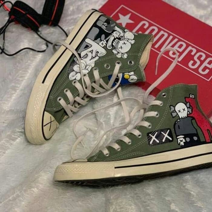 kaws converse