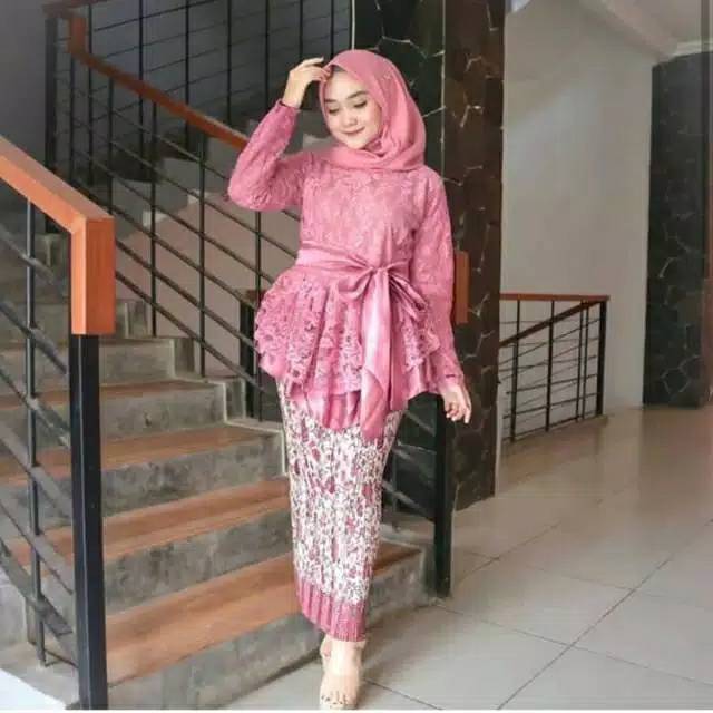 Setelan Kebaya Wisuda & Rok Plisket Kebaya Brukat Murah Kebaya