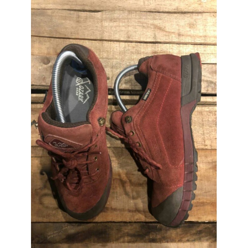 Sepatu Outdoor Second