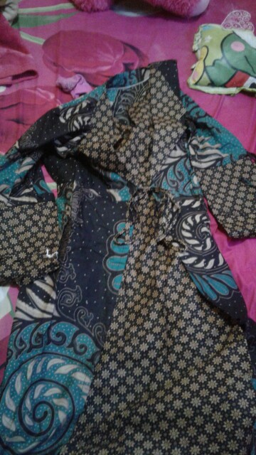 Maura Couple - Sania Ruffle Batik Keluarga Couple Jazy Gamis Syari - Gamis Kerah Jazz Motif Puser