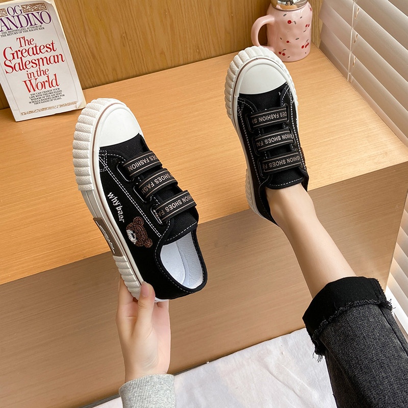 BL 225 / Sepatu Sneaker Wanita Trendy 2021 Bahan Canvas Import