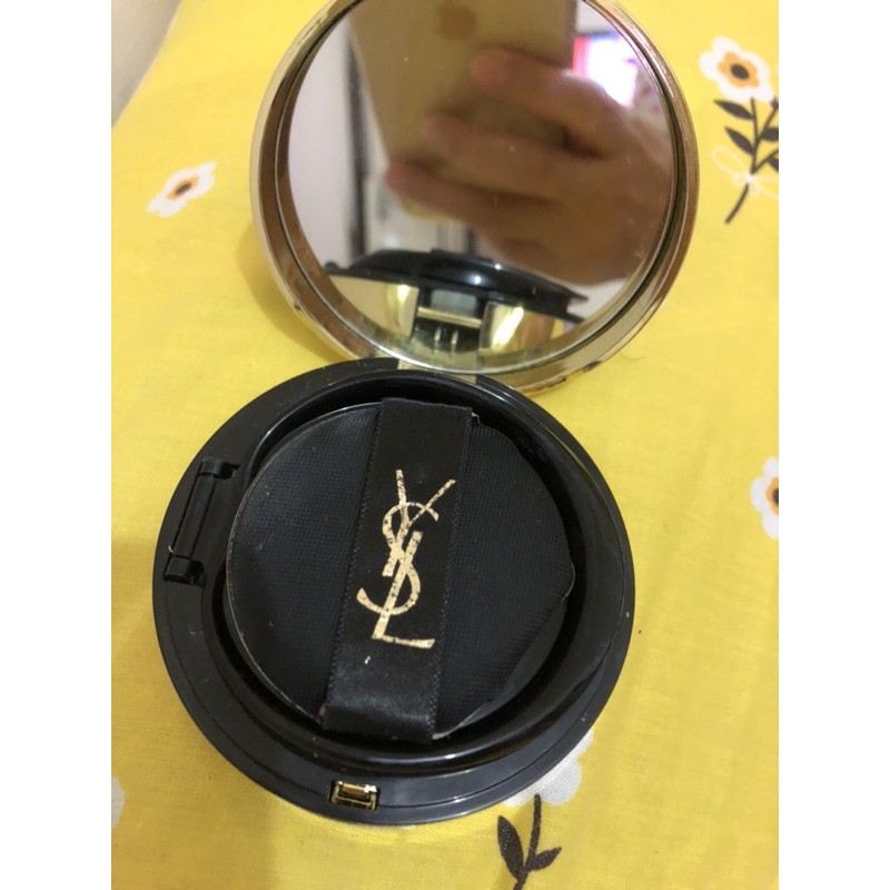 YSL CUSHION shade 20