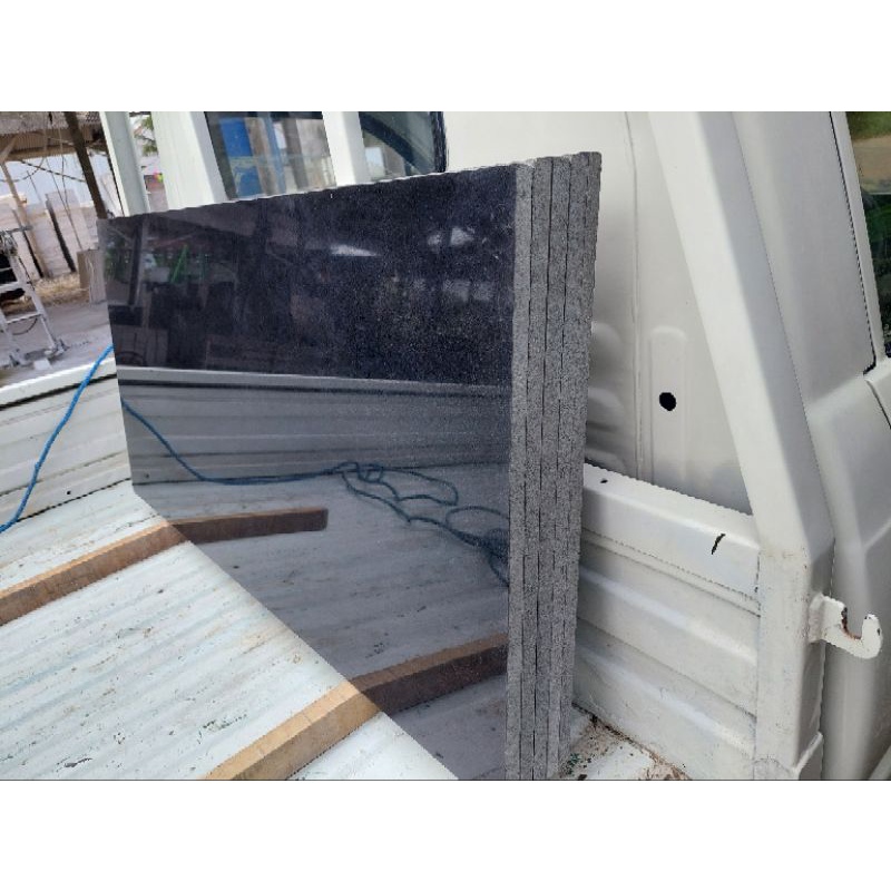 Granit Hitam Meja Dapur