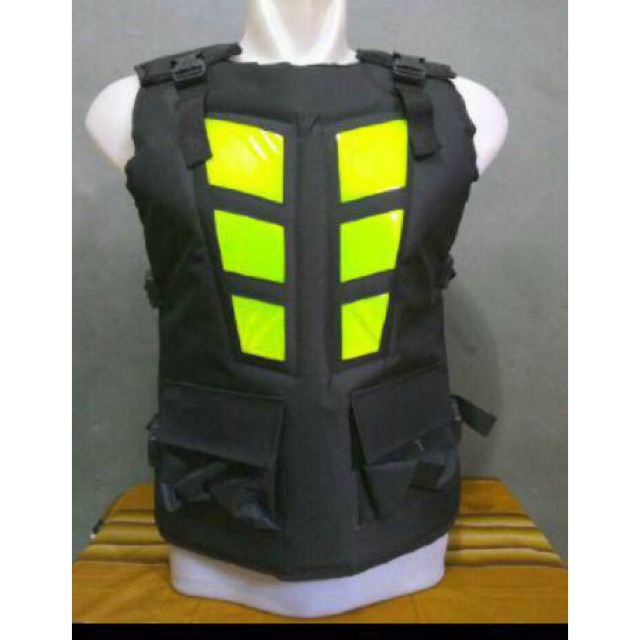 Pelindung Dada untuk Pengendara Motor