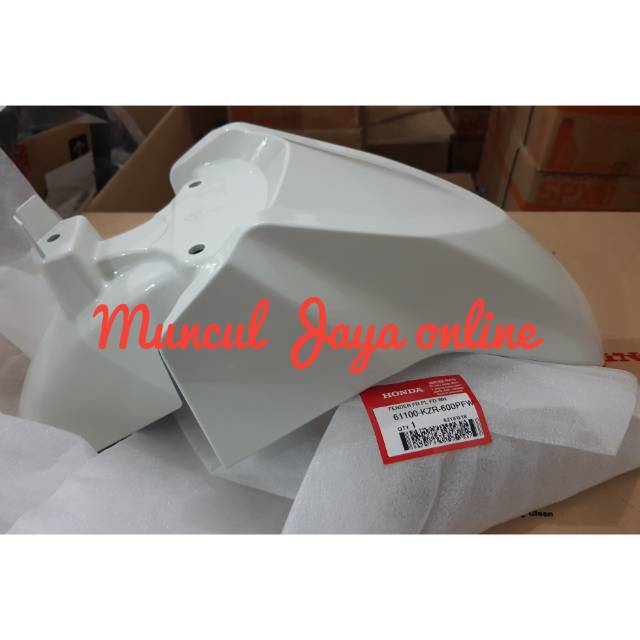 61100-KZR-600PFW  Slebor Depan Vario 125 Old Putih