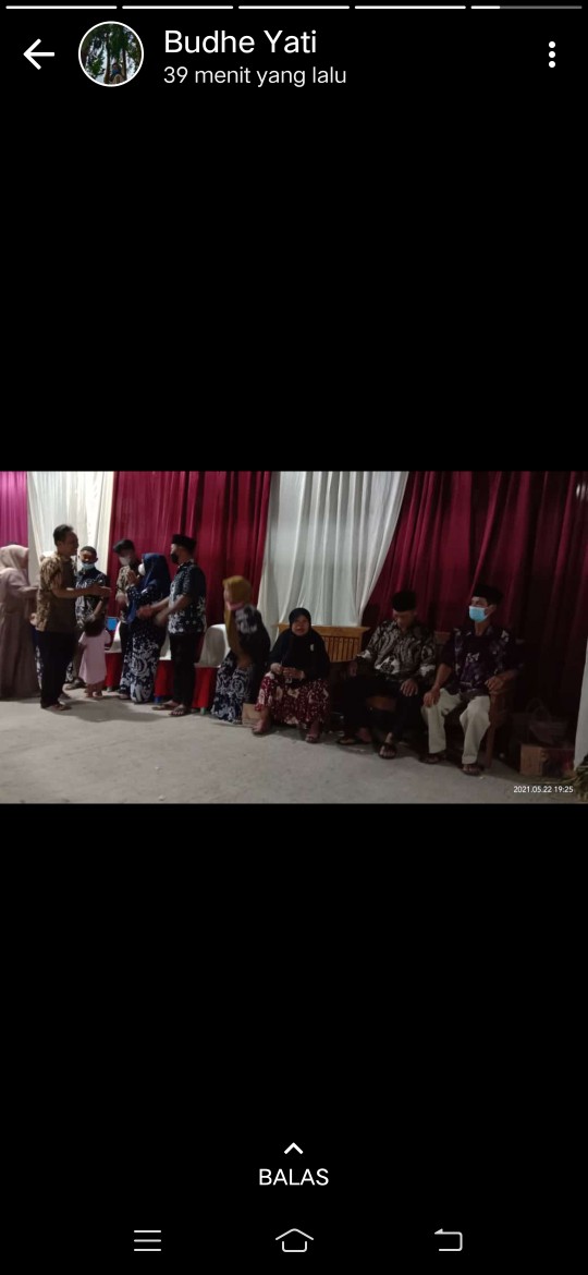 Batik Couple Keluarga Rnb Pramisti Lilit, Gurita Putih